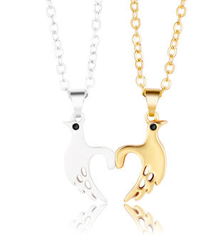 GN204b Naszyjniki dla Pary z magnesem dłonie