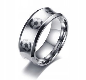 NP032 Obrączka męska FOOTBALL SPORT STYLE